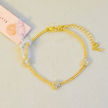 Load image into Gallery viewer, Dotty Shine Heart Bracelet