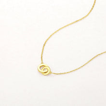 Load image into Gallery viewer, 925 Sterling Silver Simple Interlock Necklace