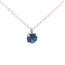 Load image into Gallery viewer, Sapphire Crystal Solitaire Necklace