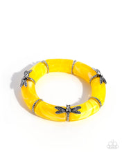 Load image into Gallery viewer, Delicate Dragonfly - Yellow

