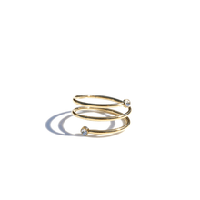 Load image into Gallery viewer, Minimalist Spiral Ring- Gold
