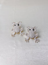 Load image into Gallery viewer, Frog Electroplated Drop Earrings
