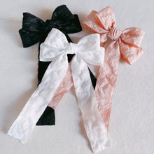 Load image into Gallery viewer, Vintage Rosette Hair Clip
