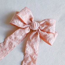 Load image into Gallery viewer, Vintage Rosette Hair Clip
