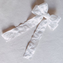 Load image into Gallery viewer, Vintage Rosette Hair Clip
