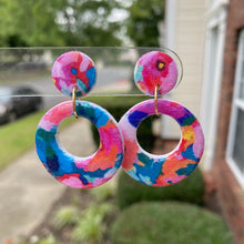 Load image into Gallery viewer, Plumeria - Round Floral Polymer Clay Earrings - Hawaiian Paradise Collection
